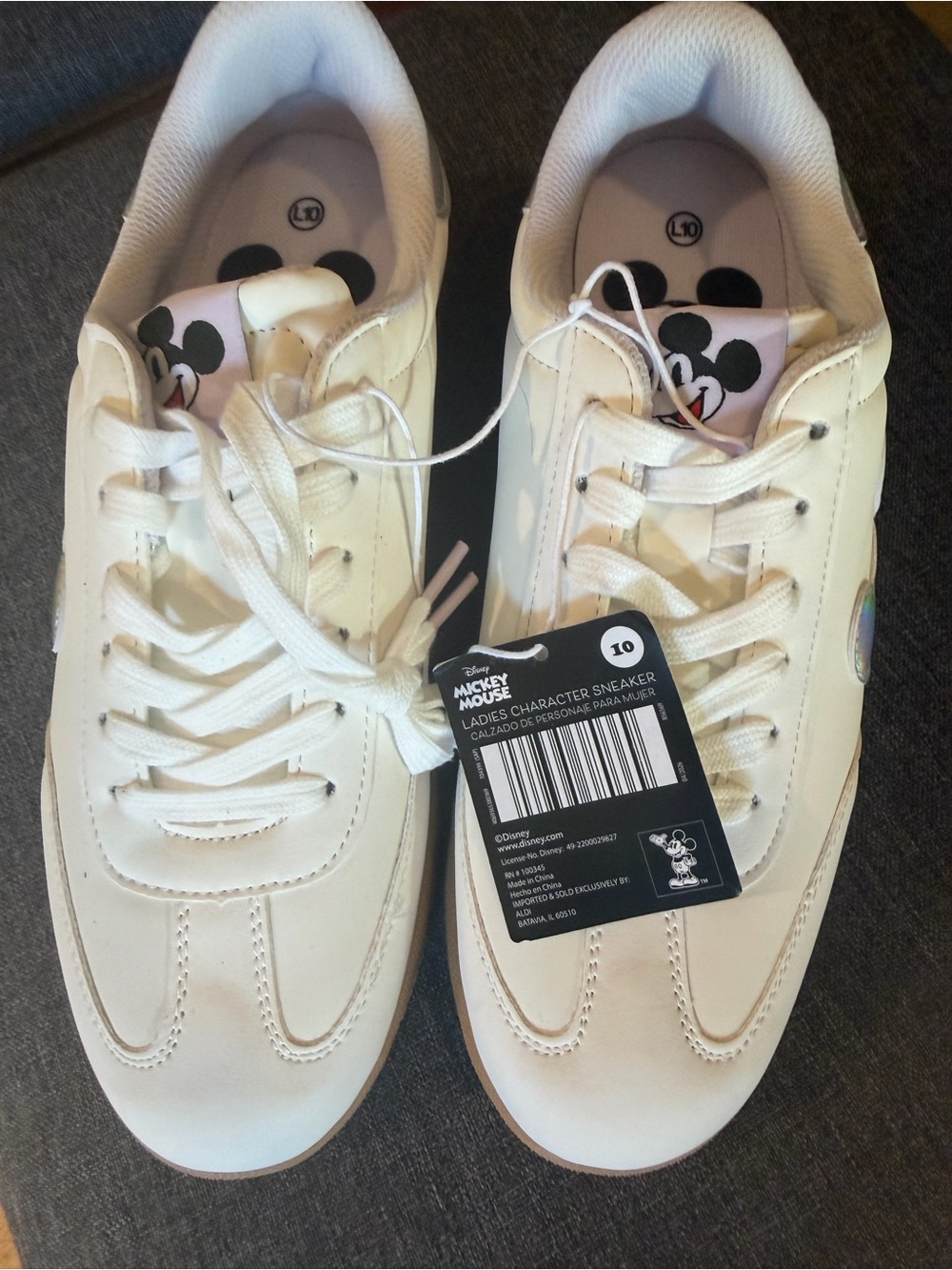 Disney Mickey Mouse Character Sneakers White Iridescent Size 10 NWT